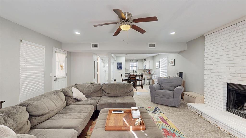 702 Middle Glen Drive