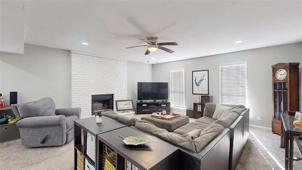 Photo of 702 Middle Glen Drive, Garland, TX 75043 (MLS # 21208365)