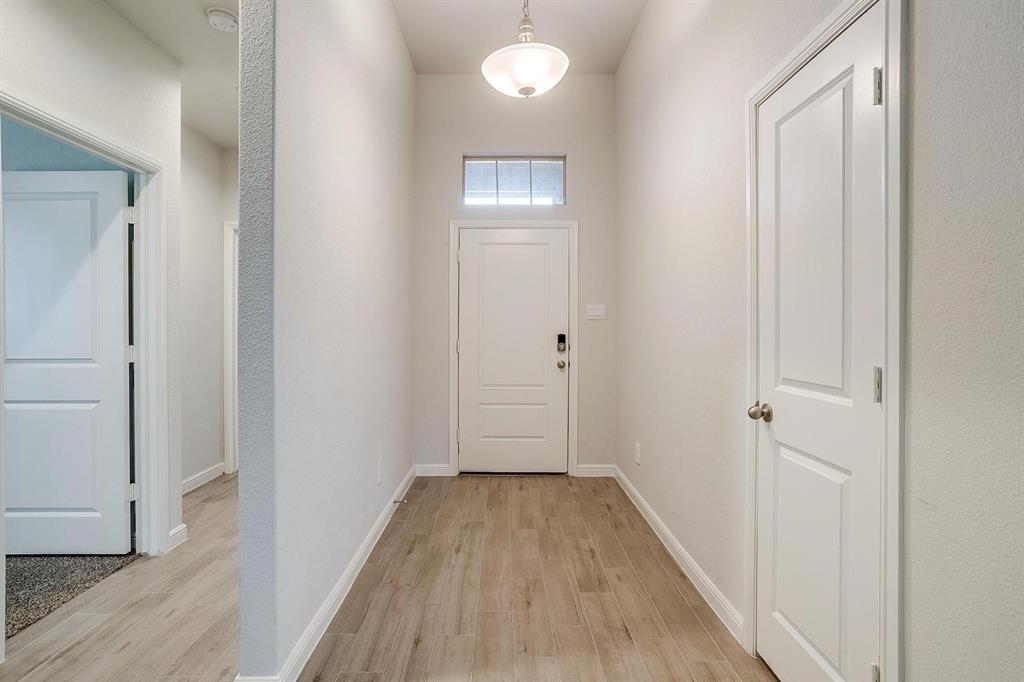 9625 Catclaw Terrace