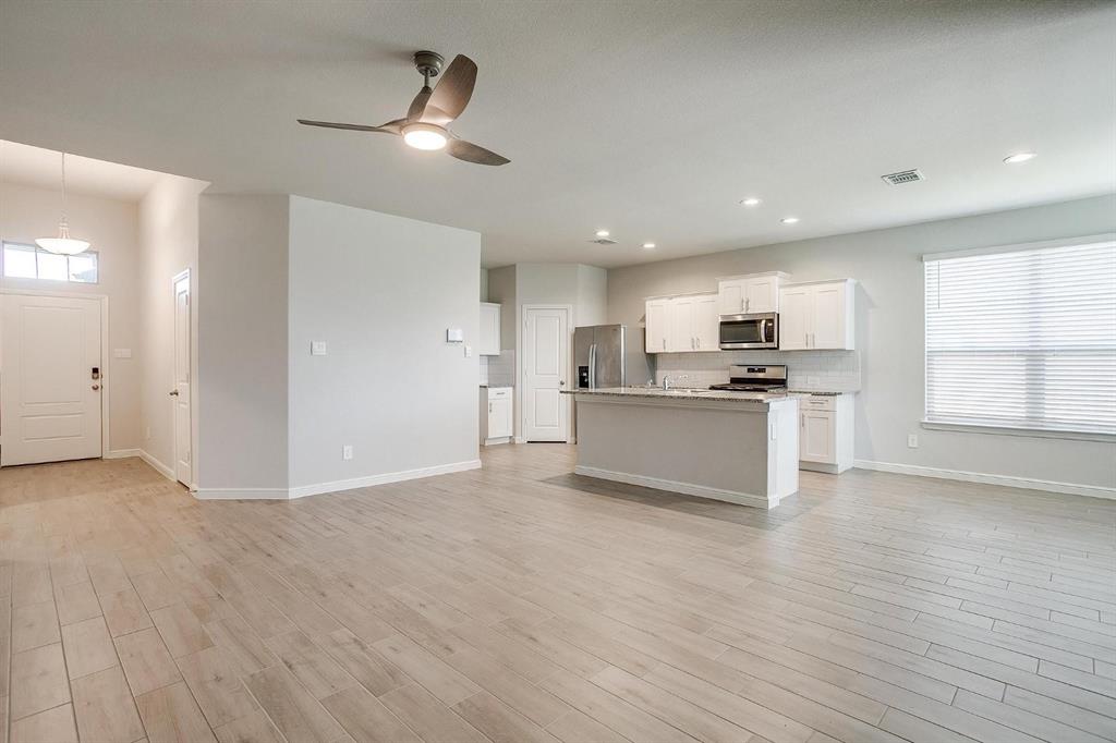 9625 Catclaw Terrace