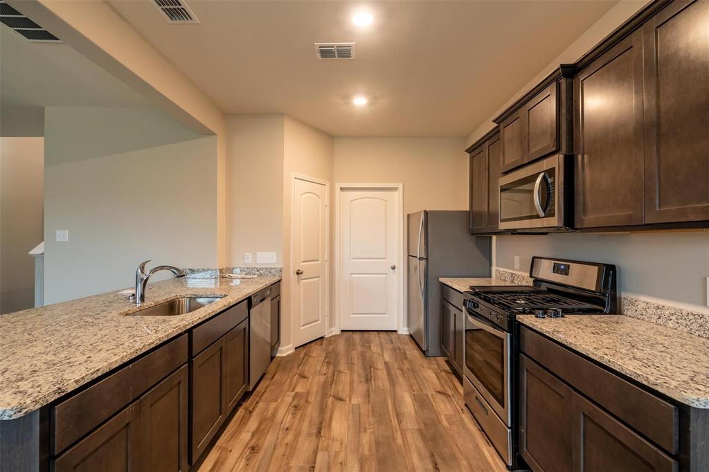 Windmill Farms - Residential Lease