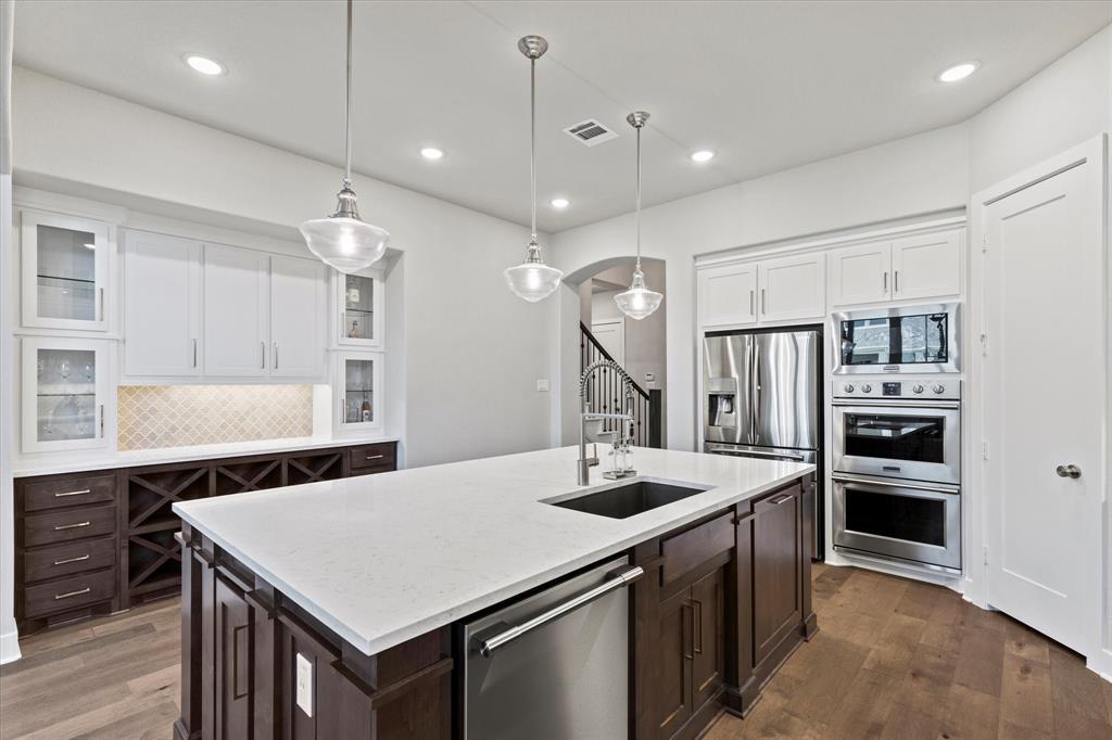 Star Trail Ph Seven - Residential