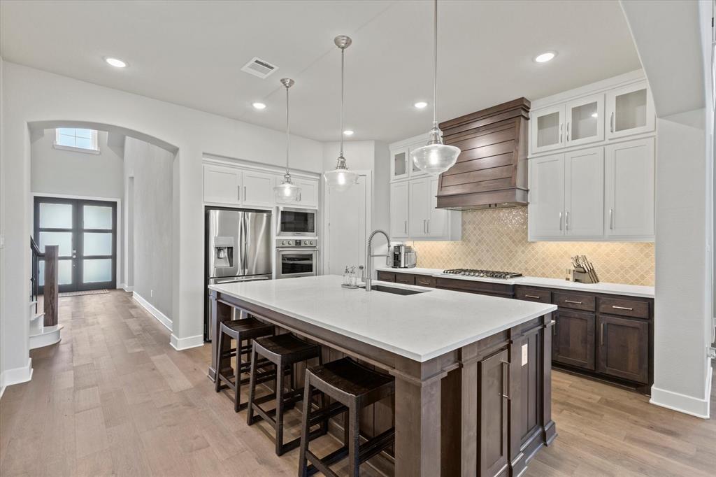 2260 Rainforest Drive