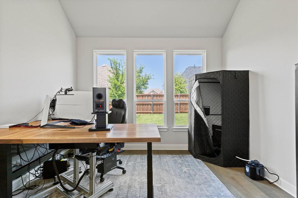 Star Trail Ph Seven - Residential