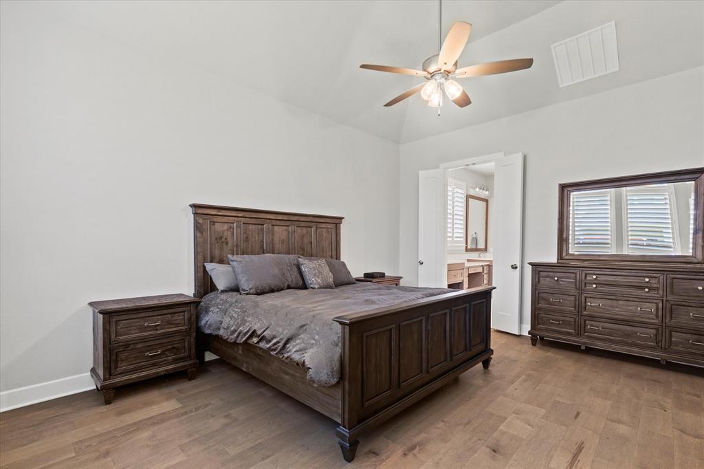 Star Trail Ph Seven - Residential