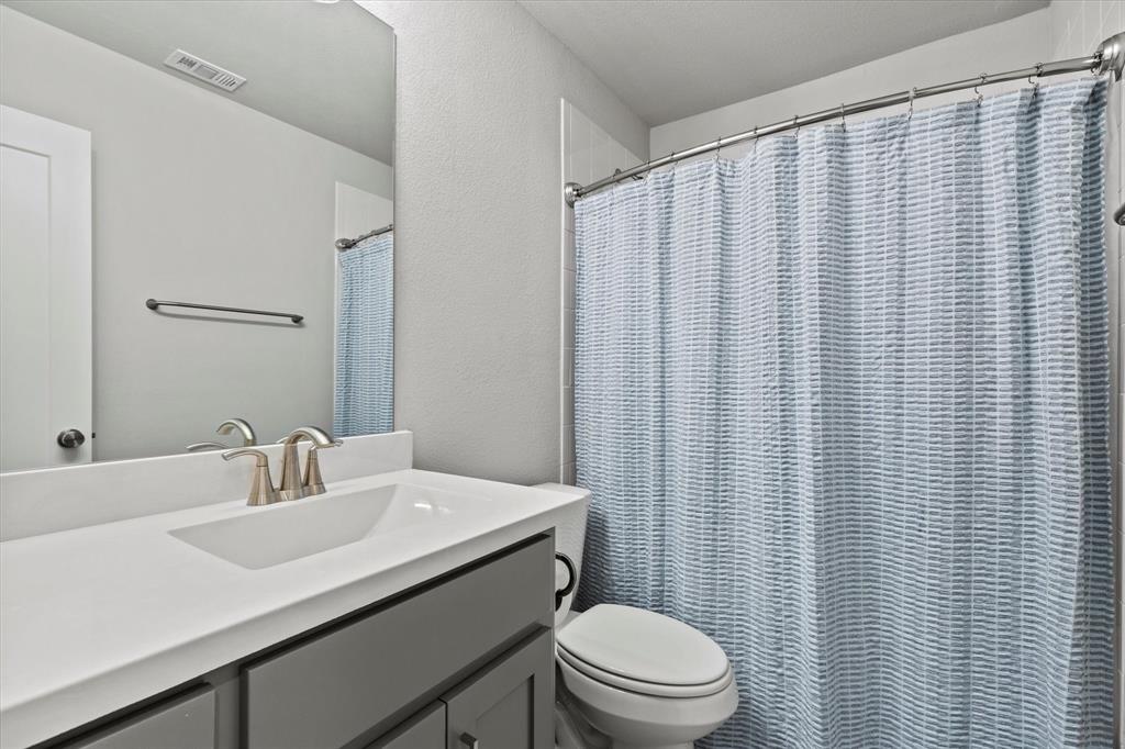 Star Trail Ph Seven - Residential