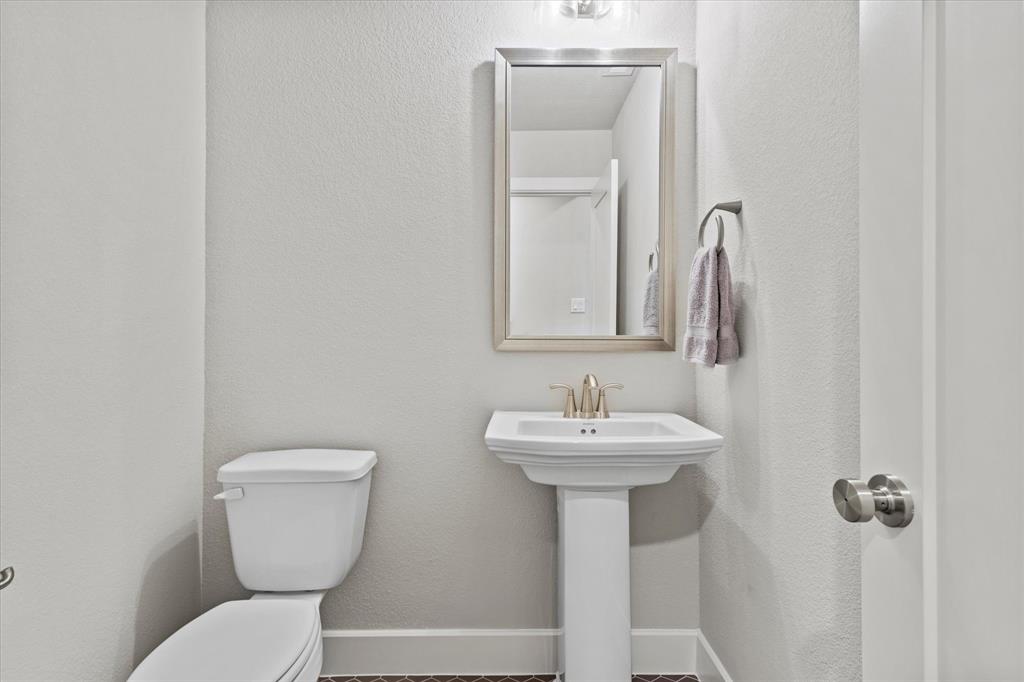 Star Trail Ph Seven - Residential