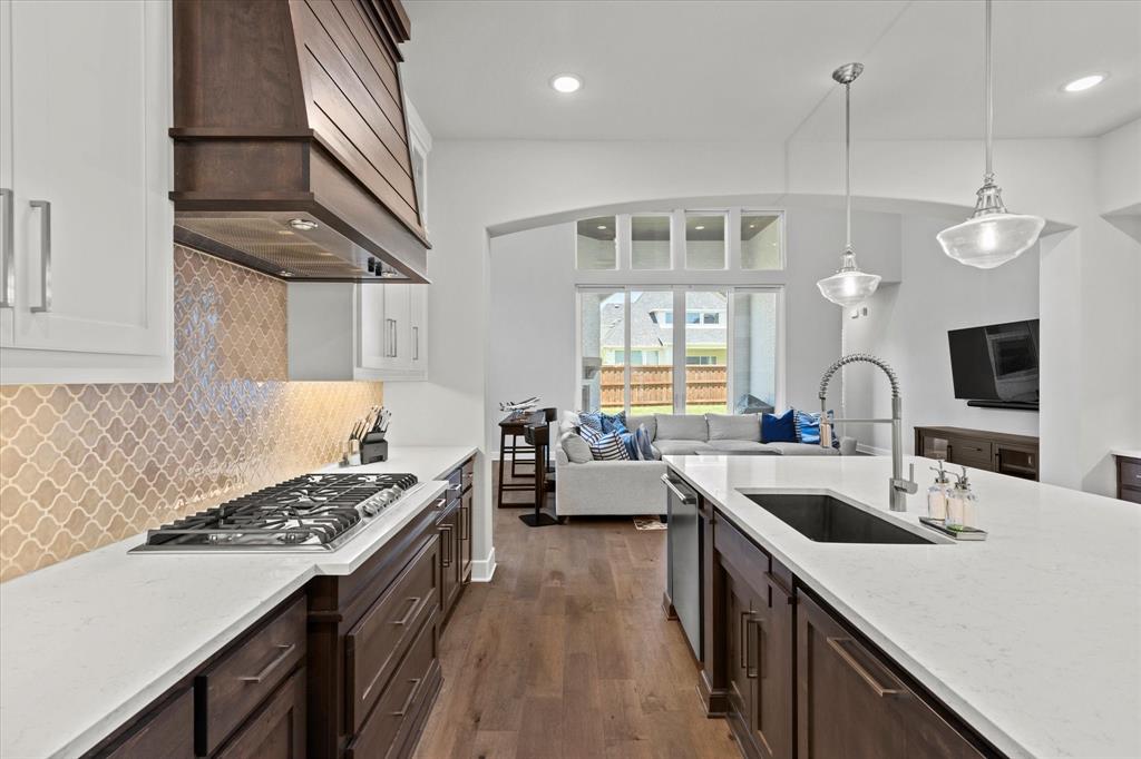 Star Trail Ph Seven - Residential