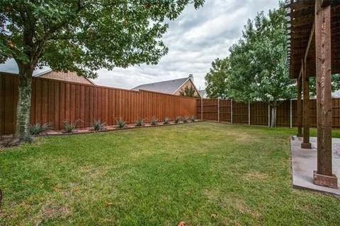 5317 Comanche Wells Drive