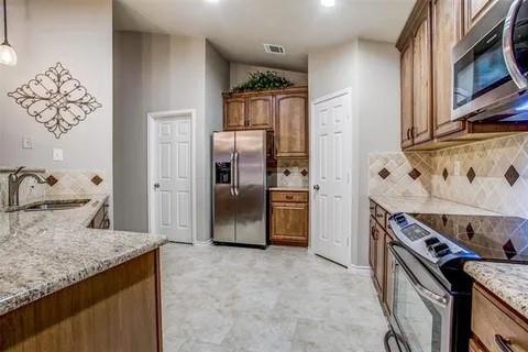5317 Comanche Wells Drive