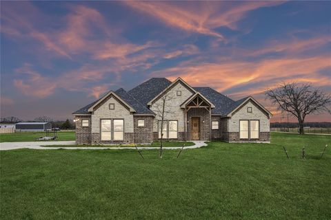 Photo of 6465 Shady Acres Lane, Quinlan, TX 75474 (MLS # 21184249)