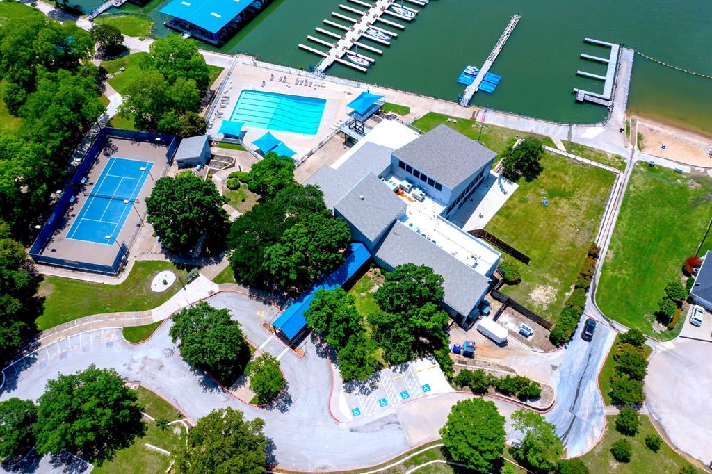 Chandlers Landing #4 - Residential