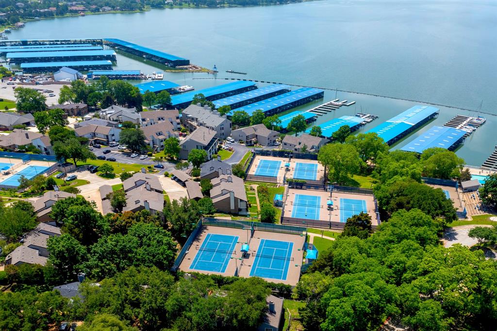 Chandlers Landing #4 - Residential