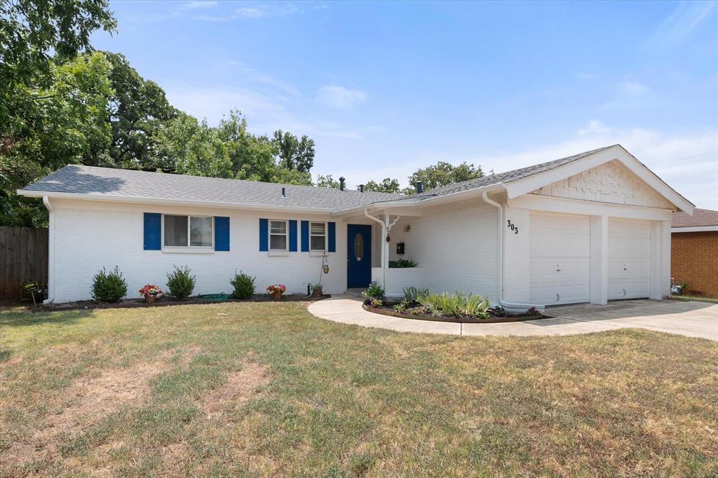 303 Bayless Drive