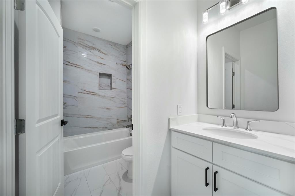 Park Plaza - Residential