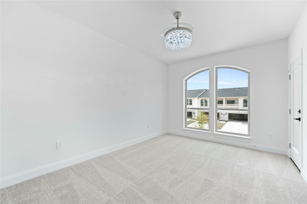 Park Plaza - Residential