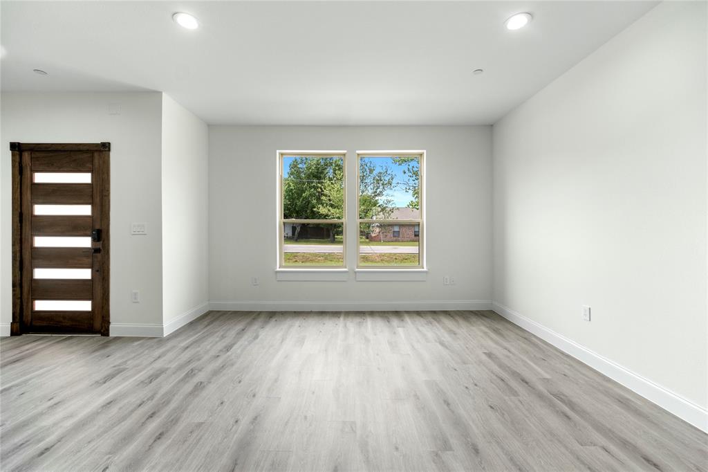 Park Plaza - Residential