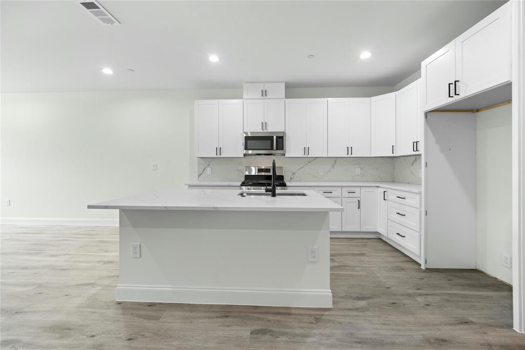 Park Plaza - Residential