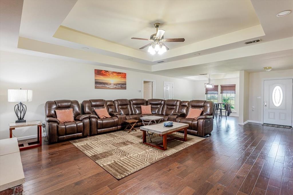 Abst: 1467, Survey: T & P RR CO SUR 101 - Residential