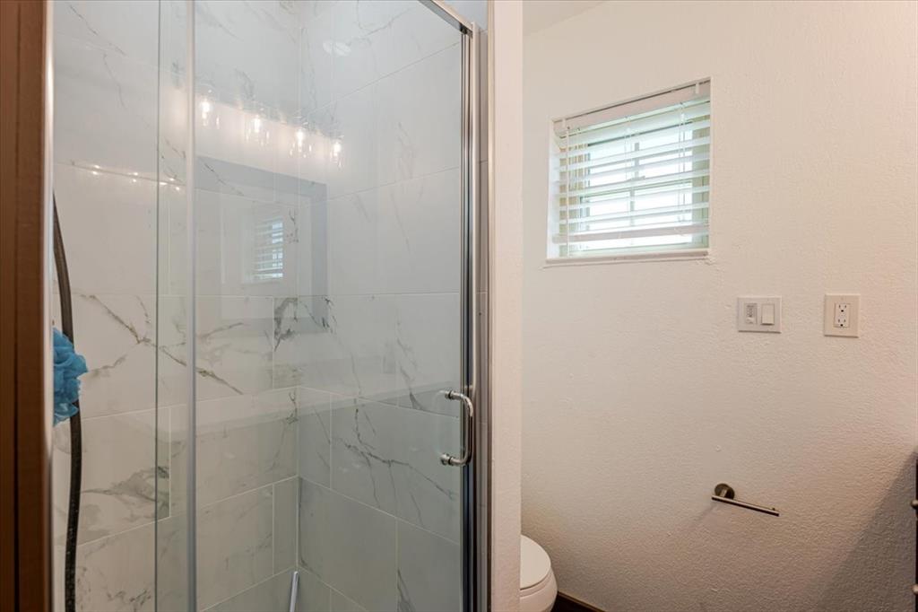 Abst: 1467, Survey: T & P RR CO SUR 101 - Residential