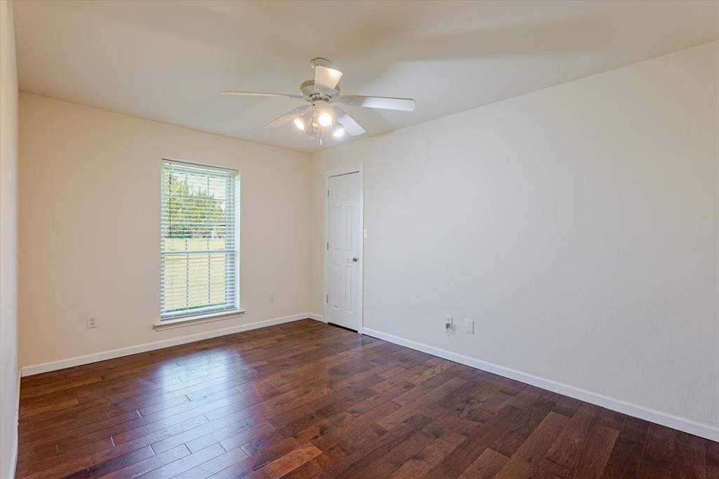 Abst: 1467, Survey: T & P RR CO SUR 101 - Residential