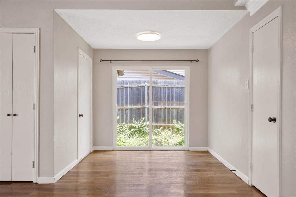 Meadowcreek Village Rev - Residential