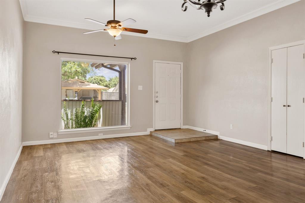 Meadowcreek Village Rev - Residential