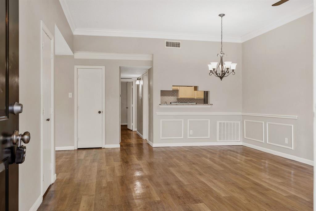 Meadowcreek Village Rev - Residential