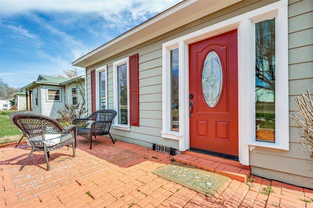 Valwood Park 02 - Residential