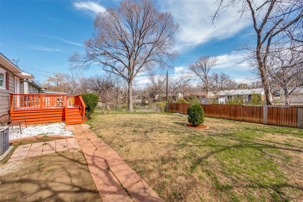 Valwood Park 02 - Residential