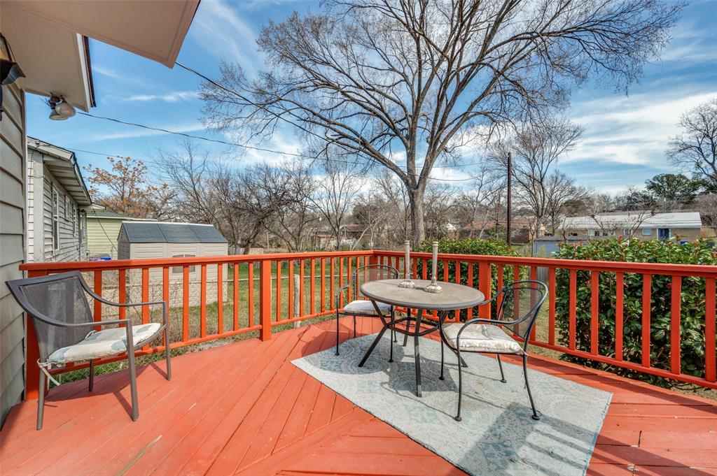 Valwood Park 02 - Residential