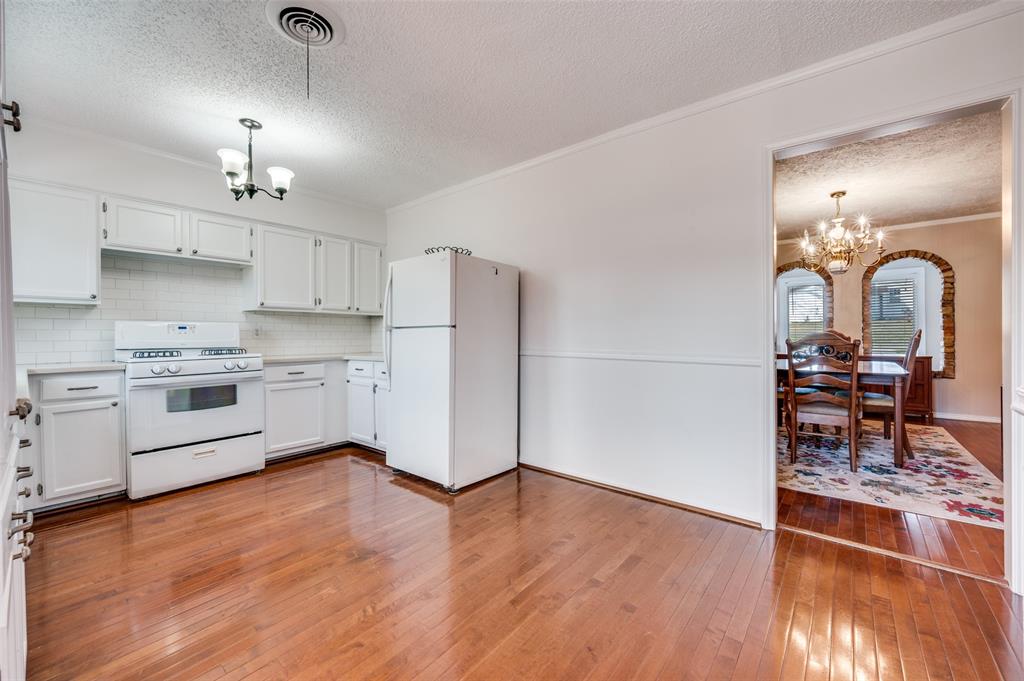 Valwood Park 02 - Residential