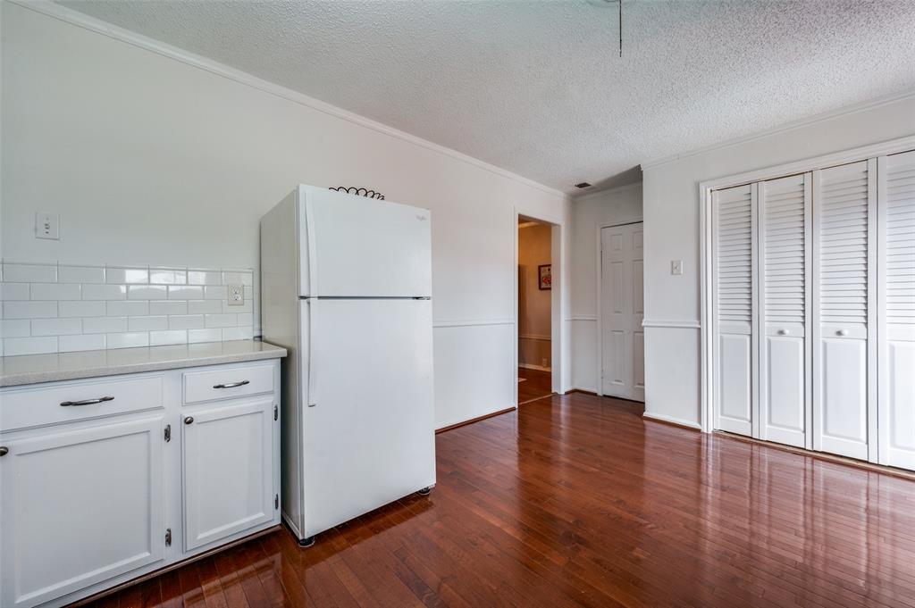 Valwood Park 02 - Residential