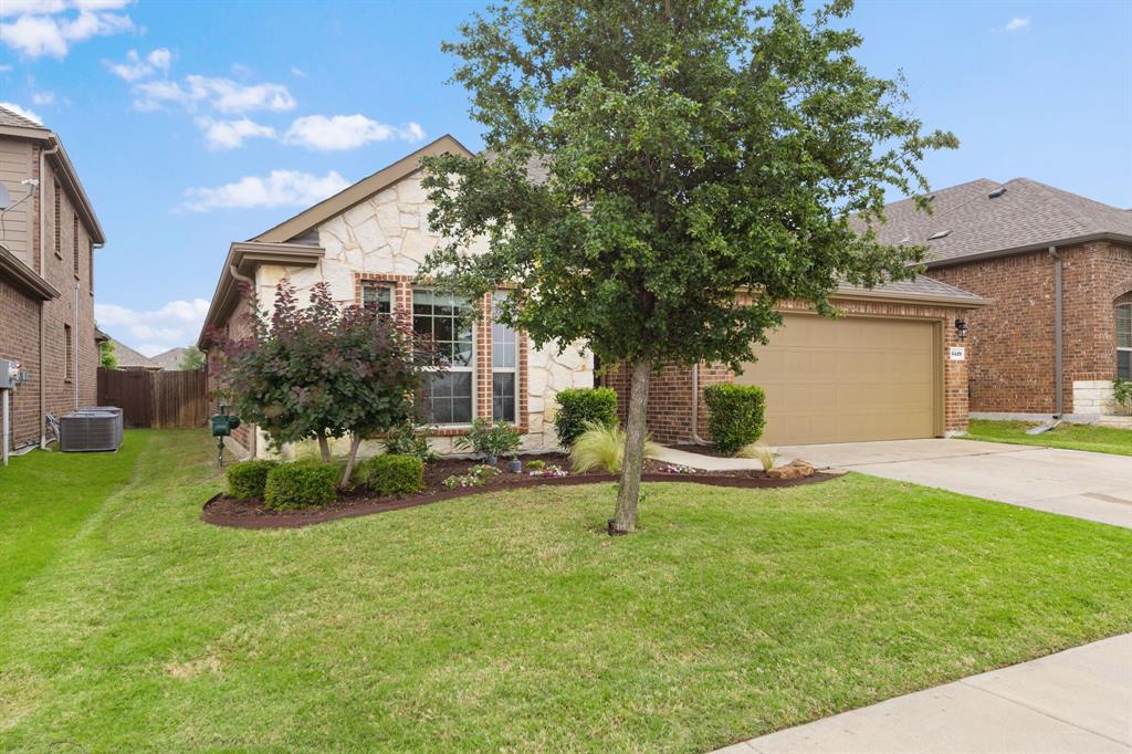 3429 Collingham Street