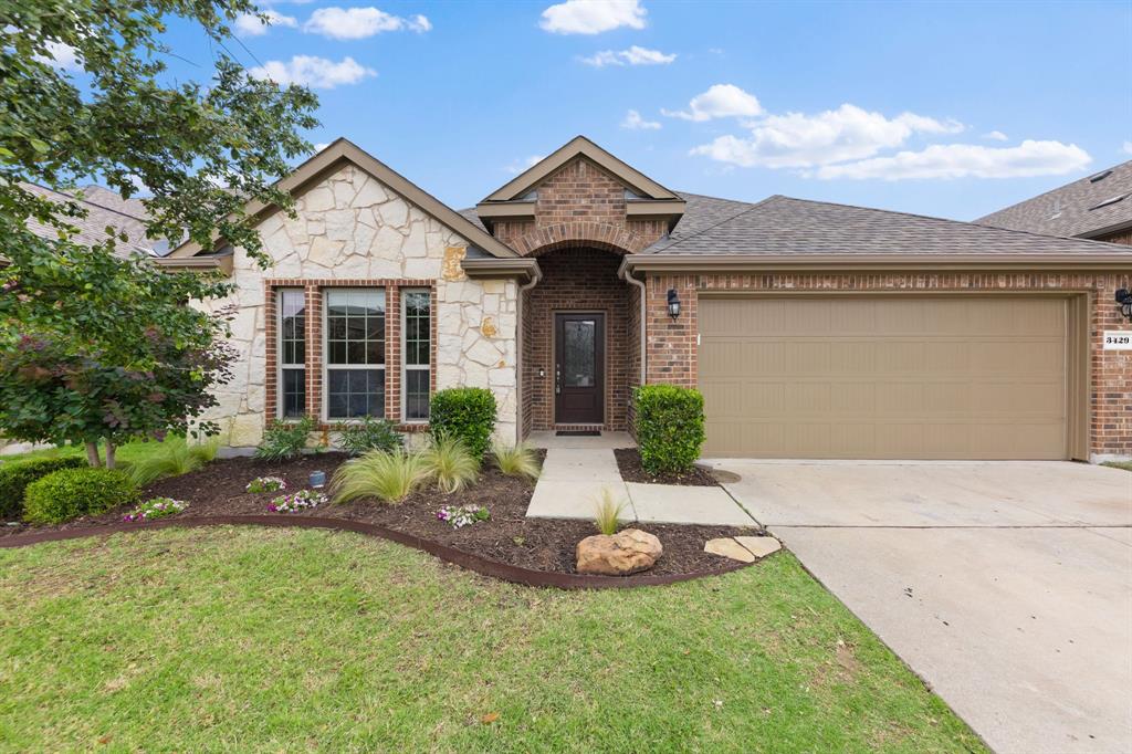 3429 Collingham Street