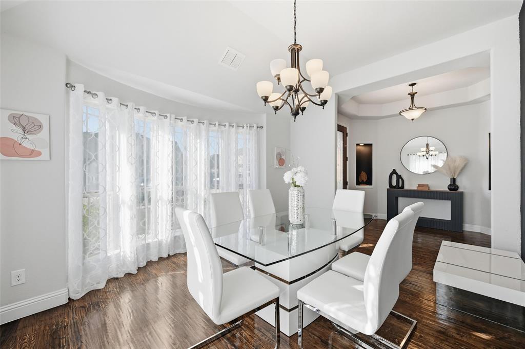 553 Harvest Grove Drive