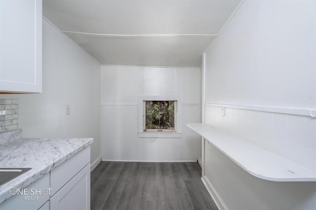 Aline Swan Sub Of Blvd Heights - Residential Income