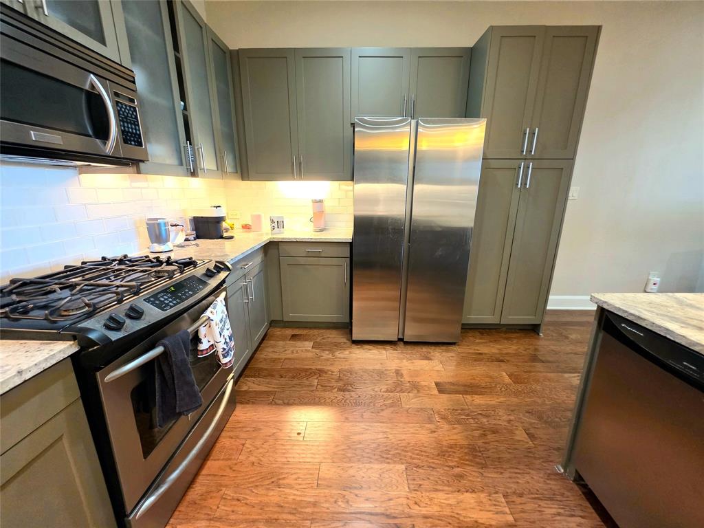 Sandage Condo - Residential