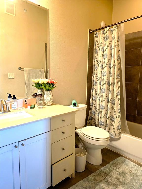 Sandage Condo - Residential