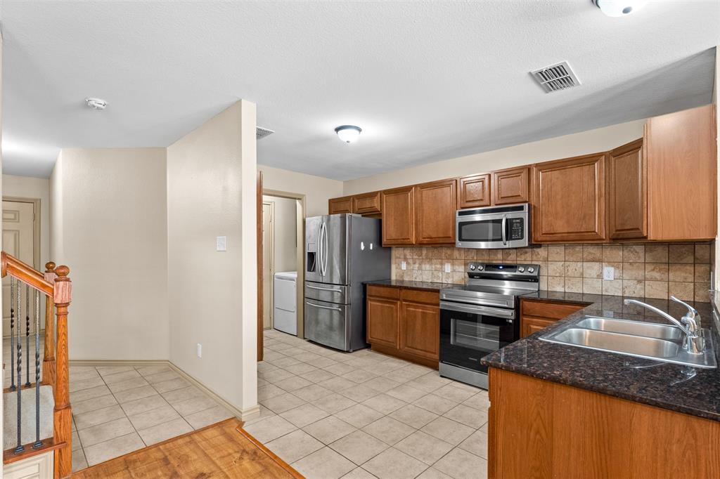 Newport Village At Trinity - Residential