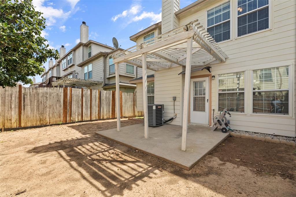 Newport Village At Trinity - Residential