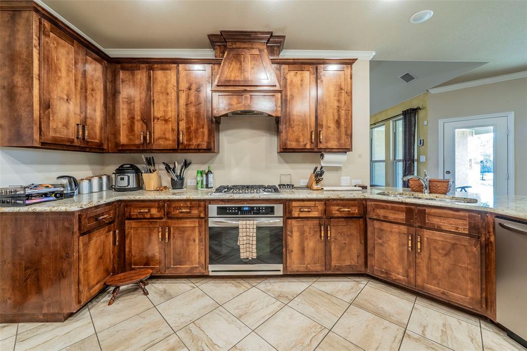 2852 Sonterra Drive