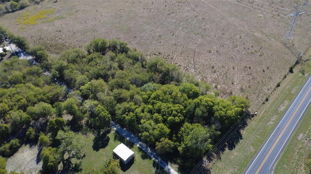 147 Private Road 4330