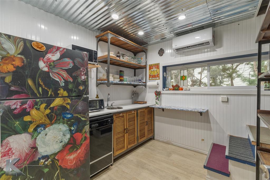 Pk Lake - Residential