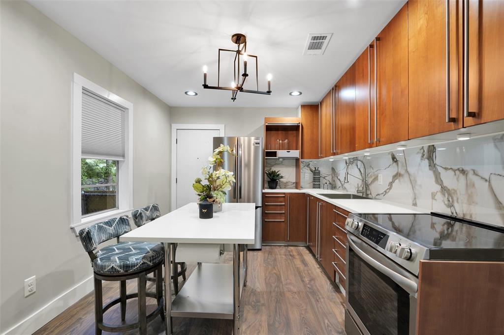 Meadowlark Rev - Residential