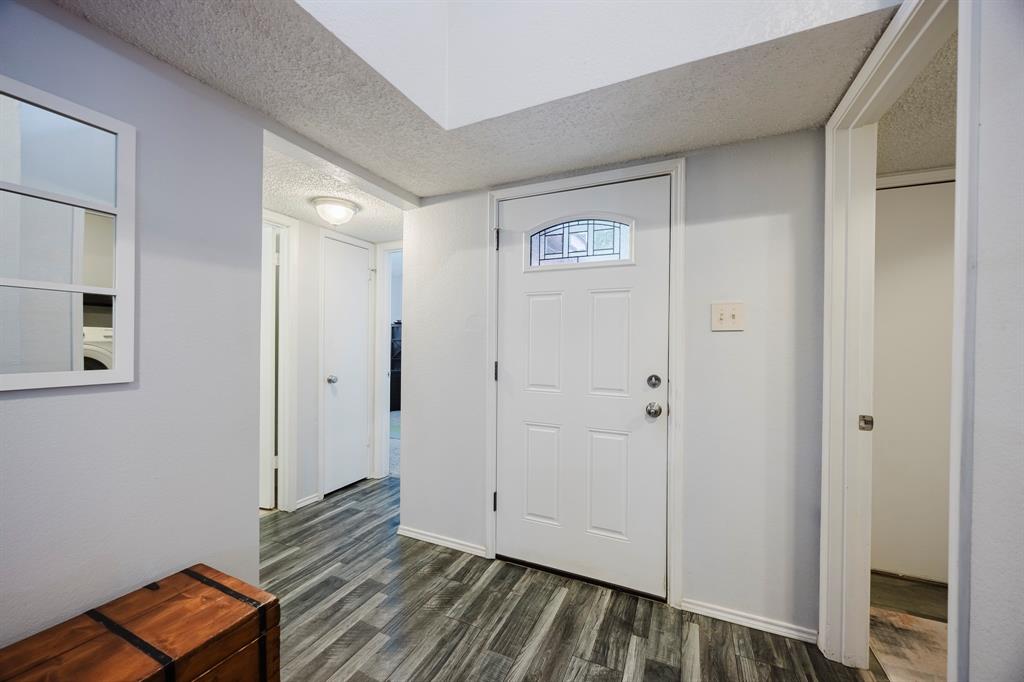 3305 Plantation Lane