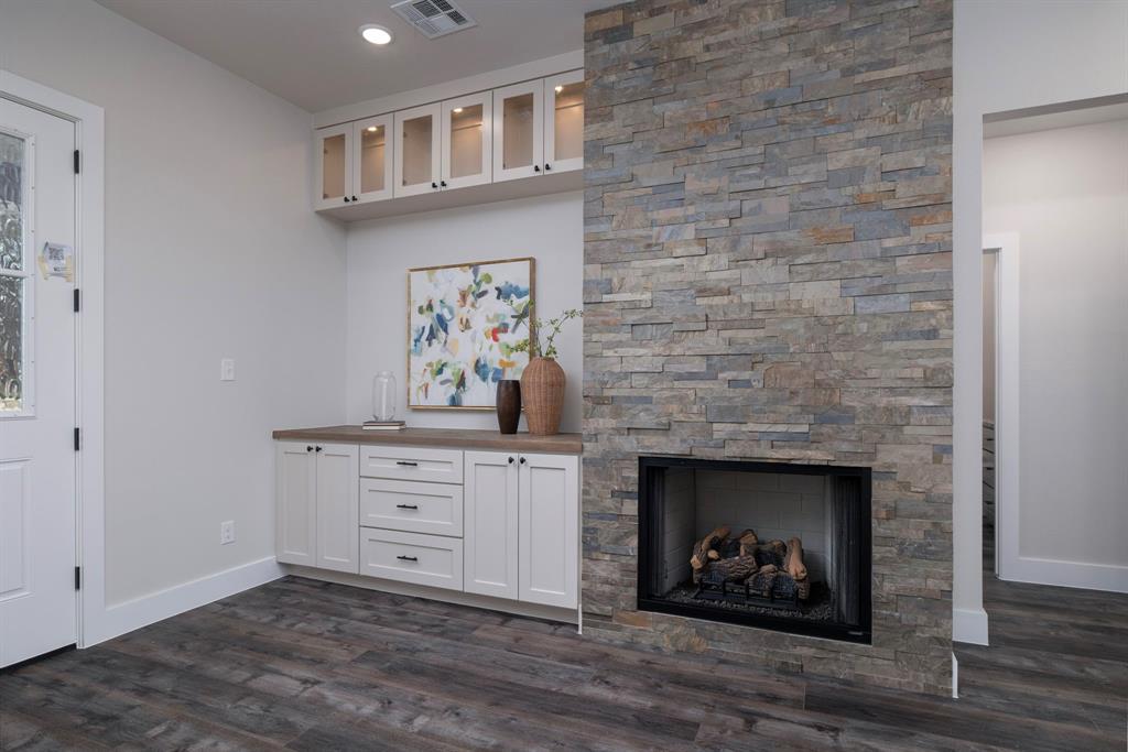 Worthview Add - Residential