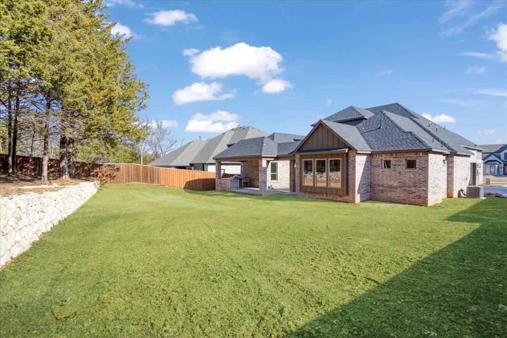 Saddle Creek - Residential