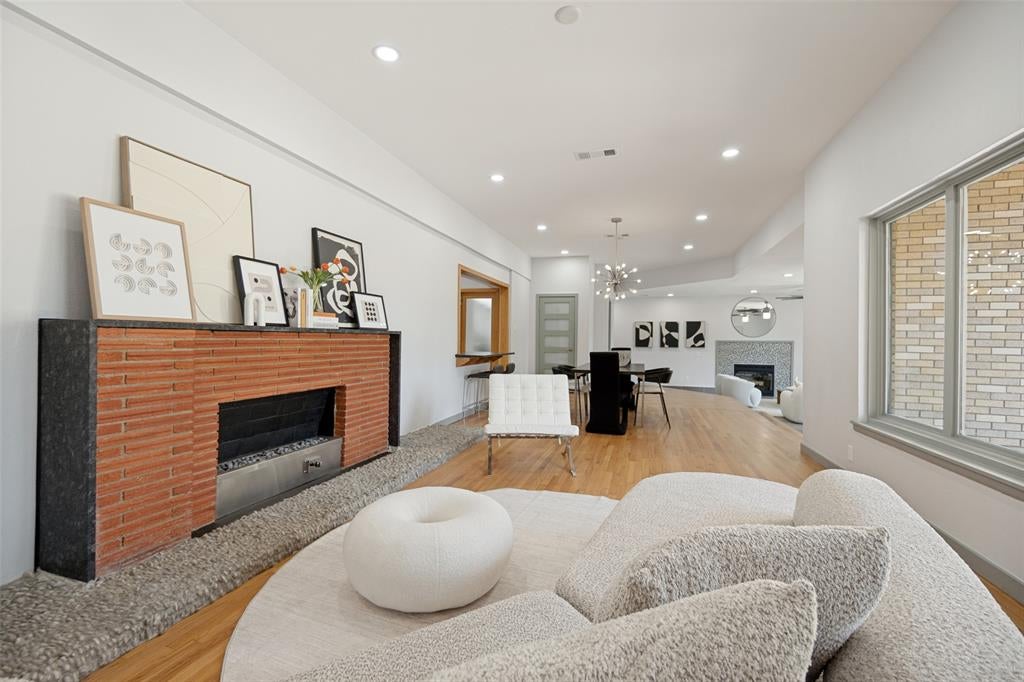 515 Aqua Drive