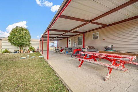 A home in Crandall